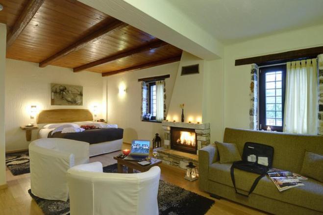 Aparthotel Prasino - Galazio Mourésion Habitación foto
